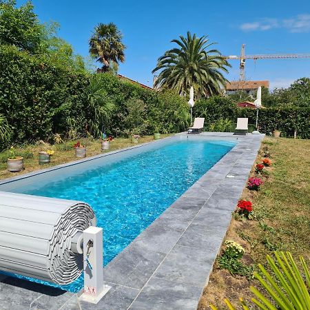 Appartement Avec Cuisine Et Grande Piscine Chauffee Хендае Екстериор снимка